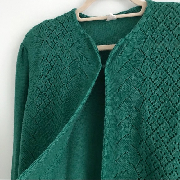 Vintage Statement Cardigan Sweater in Vibrant Kelly Green for the Holidays - Picture 5 of 7
